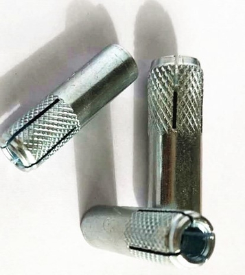 Heavy Duty M12 Drop In Expansion Anchor karton çelik 30 gün teslimat tarihi